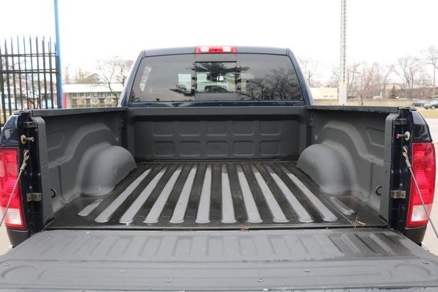 RAM 1500 4WD Crew Cab 140.5" Big Horn 2016