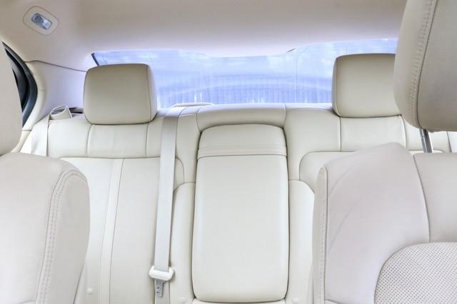 Lincoln MKS 4dr Sdn 3.7L AWD 2013