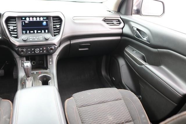 GMC Acadia AWD 4dr SLE w/SLE-2 2017