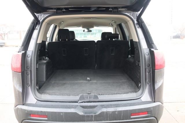 GMC Acadia AWD 4dr SLE w/SLE-2 2017