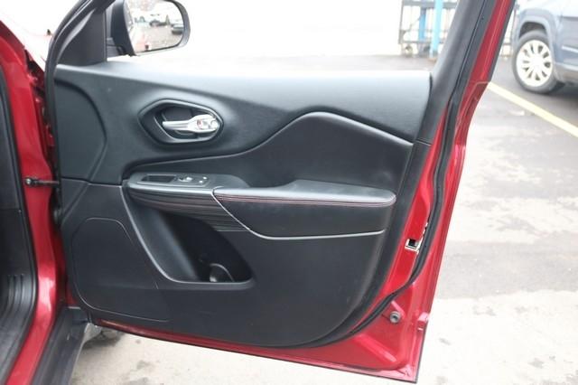 Jeep Cherokee 4WD 4dr Trailhawk 2015