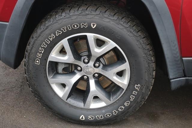 Jeep Cherokee 4WD 4dr Trailhawk 2015