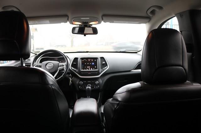 Jeep Cherokee 4WD 4dr Trailhawk 2015