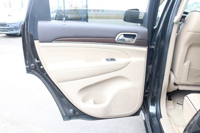 Jeep Grand Cherokee 4WD 4dr Overland 2016