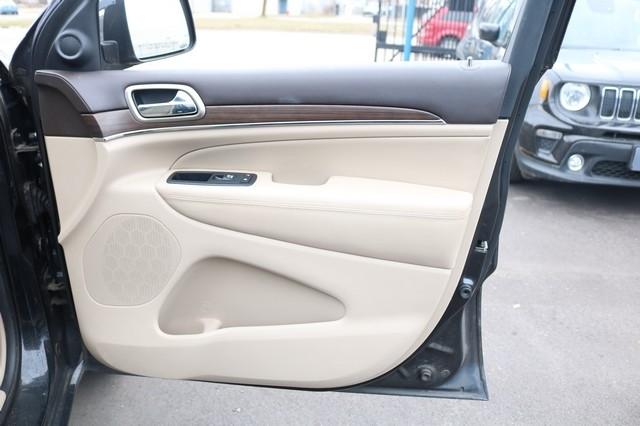 Jeep Grand Cherokee 4WD 4dr Overland 2016