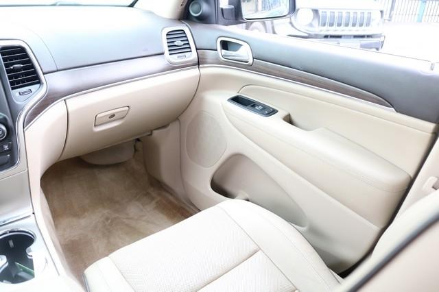 Jeep Grand Cherokee 4WD 4dr Overland 2016