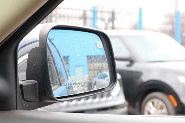 Jeep Grand Cherokee 4WD 4dr Overland 2016