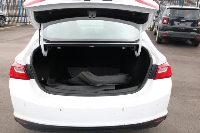 Chevrolet Malibu 4dr Sdn LS w/1LS 2023