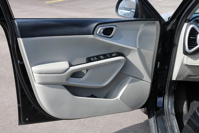 Kia Soul LX IVT 2021