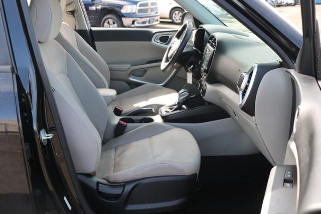 Kia Soul LX IVT 2021