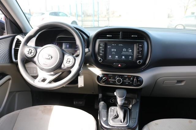 Kia Soul LX IVT 2021