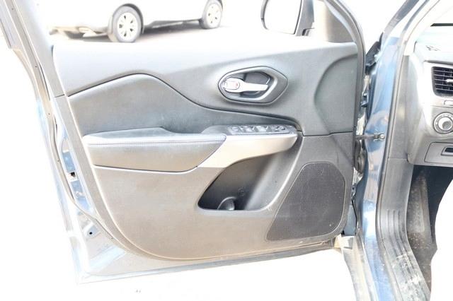 Jeep Cherokee Latitude FWD 2020