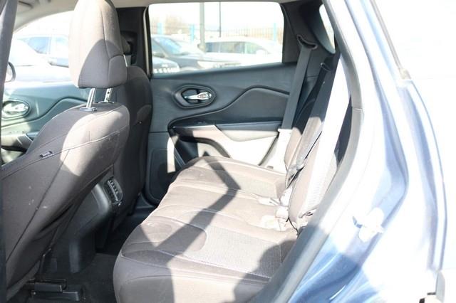 Jeep Cherokee Latitude FWD 2020