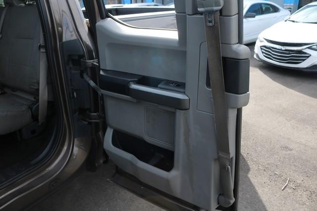 Ford F-150 2WD SuperCab 145" XL 2016