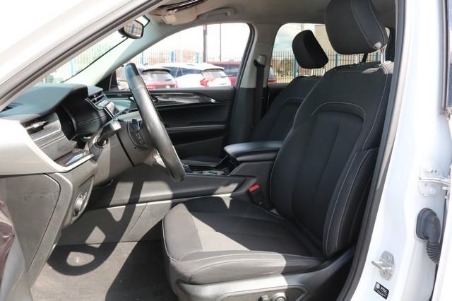 Jeep Grand Cherokee L Laredo 4x4 2022