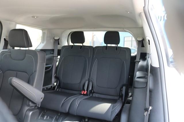 Jeep Grand Cherokee L Laredo 4x4 2022