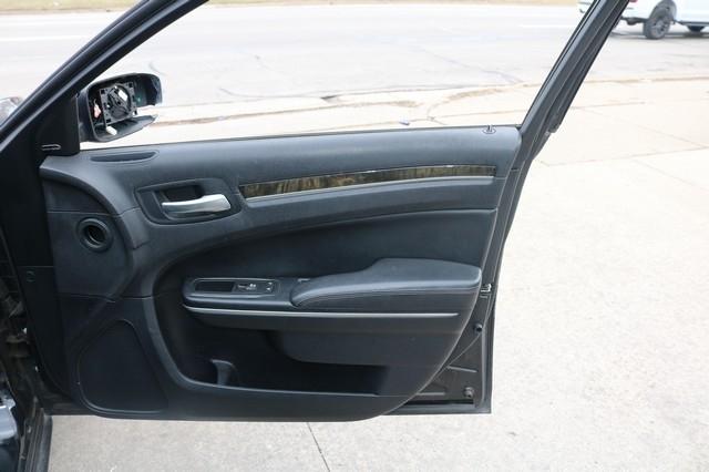 Chrysler 300 4dr Sdn 300C AWD 2015