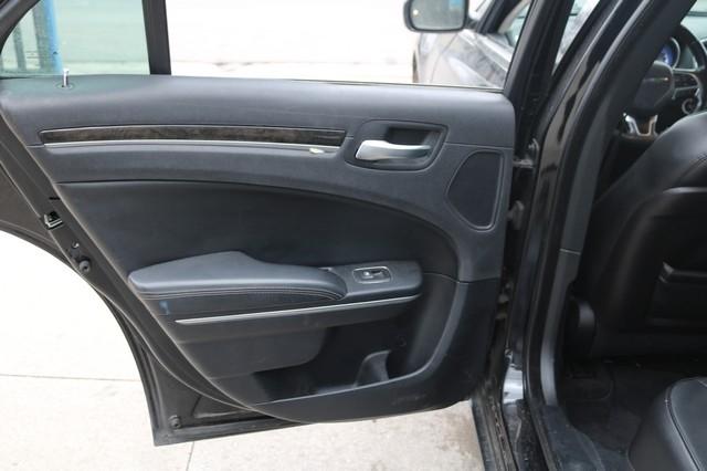 Chrysler 300 4dr Sdn 300C AWD 2015