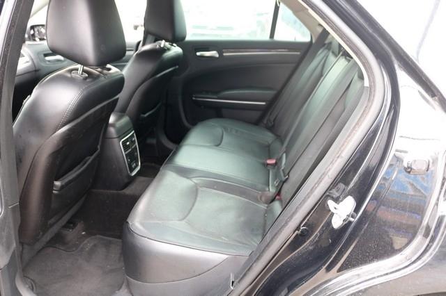 Chrysler 300 4dr Sdn 300C AWD 2015