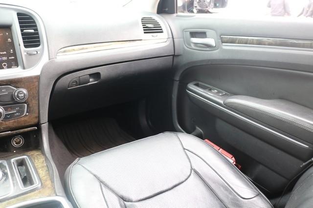 Chrysler 300 4dr Sdn 300C AWD 2015