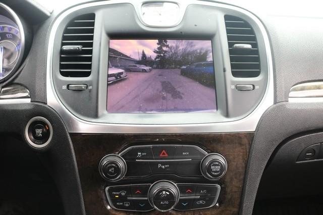 Chrysler 300 4dr Sdn 300C AWD 2015