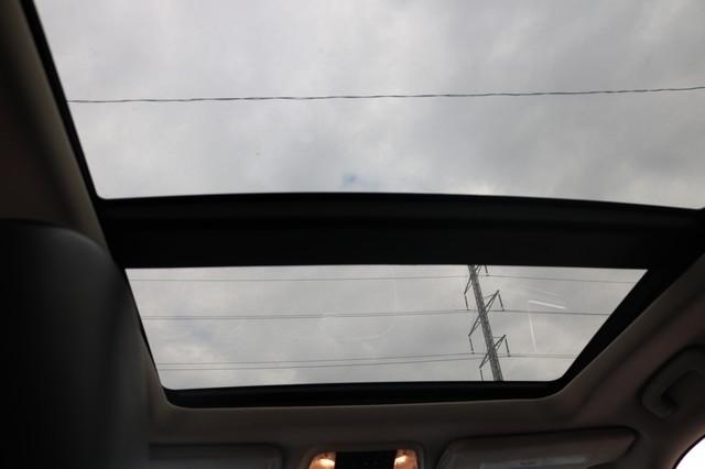 Chrysler 300 4dr Sdn 300C AWD 2015