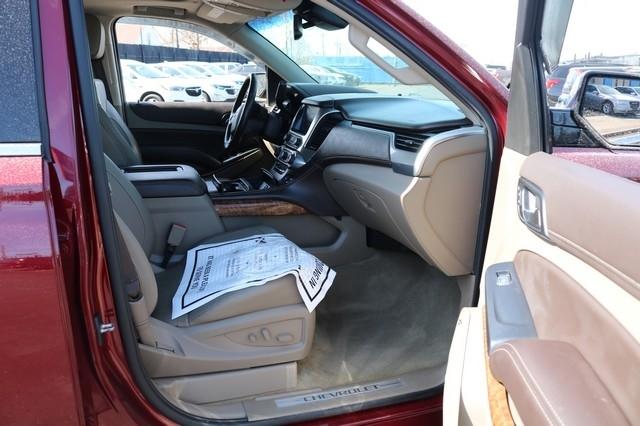 Chevrolet Suburban 4WD 4dr 1500 Premier 2019