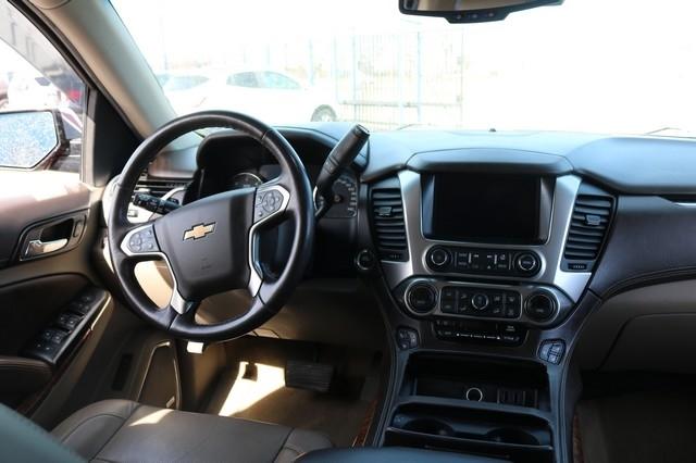 Chevrolet Suburban 4WD 4dr 1500 Premier 2019