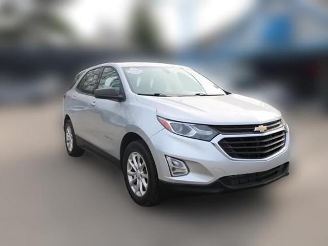 Silver 2018 Chevrolet Equinox 1.5T LS AWD SUV / Crossover Four-Wheel Drive Automatic