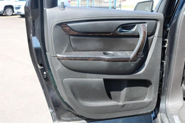 GMC Acadia AWD 4dr Denali 2015