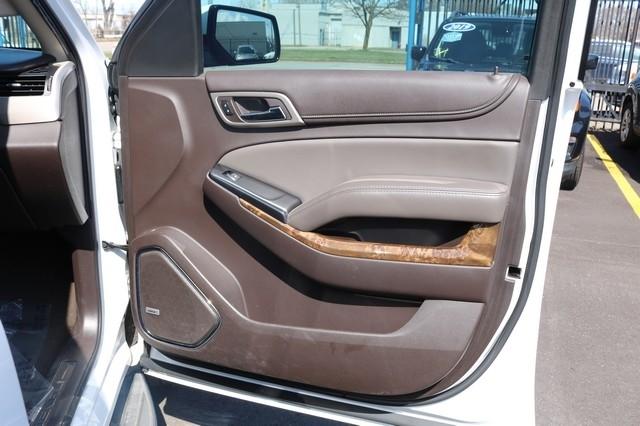 GMC Yukon XL 4WD 4dr Denali 2016