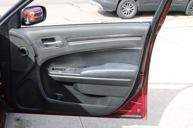 Chrysler 300 Touring RWD 2020