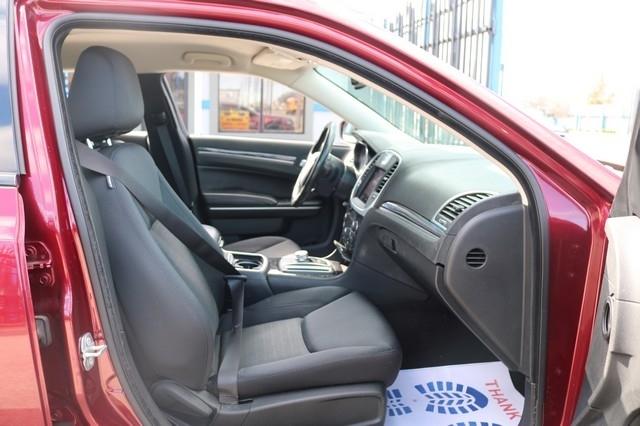 Chrysler 300 Touring RWD 2020