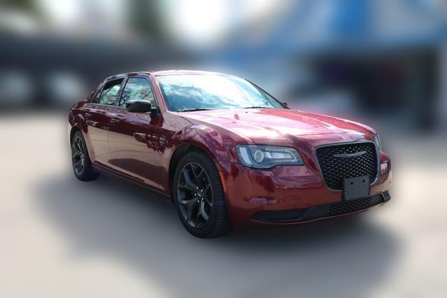2020 Chrysler 300 Touring RWD