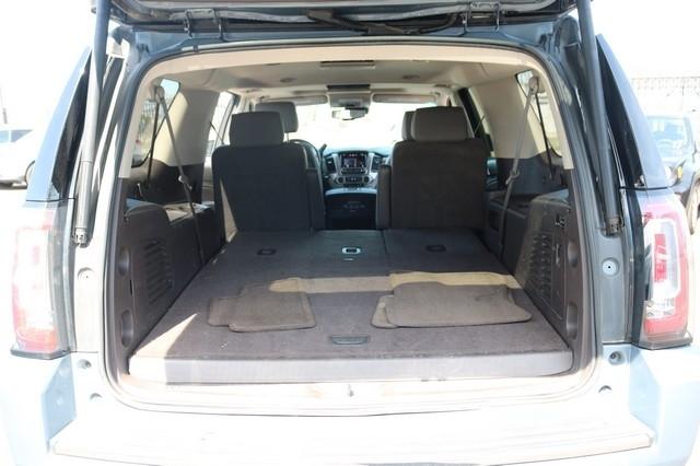 GMC Yukon XL 4WD 4dr Denali 2015