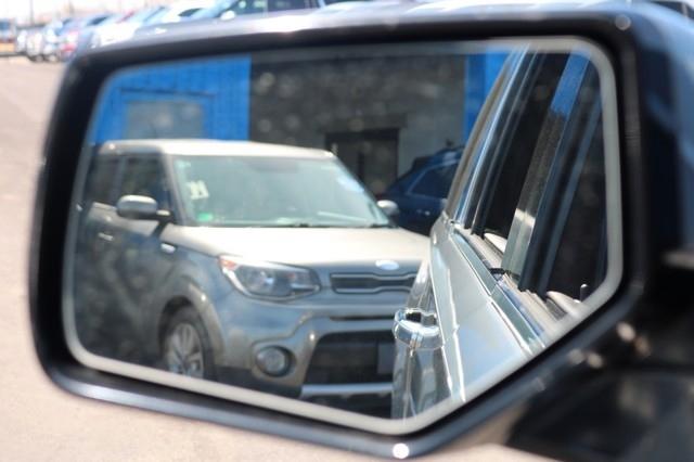 GMC Yukon XL 4WD 4dr Denali 2015