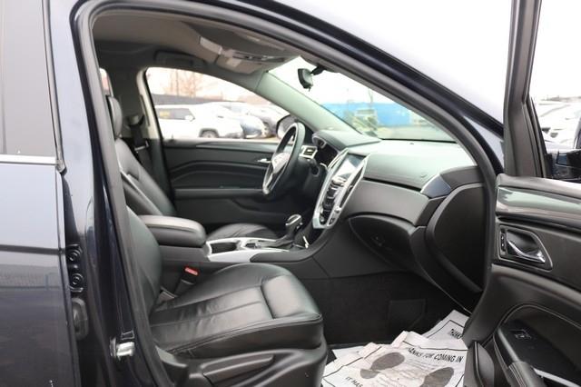 Cadillac SRX FWD 4dr Base 2016