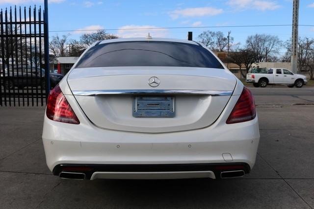 Mercedes-Benz S-Class 4dr Sdn S 550 4MATIC 2015