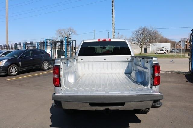 GMC Sierra 1500 4WD Double Cab 143.5" SLE 2015