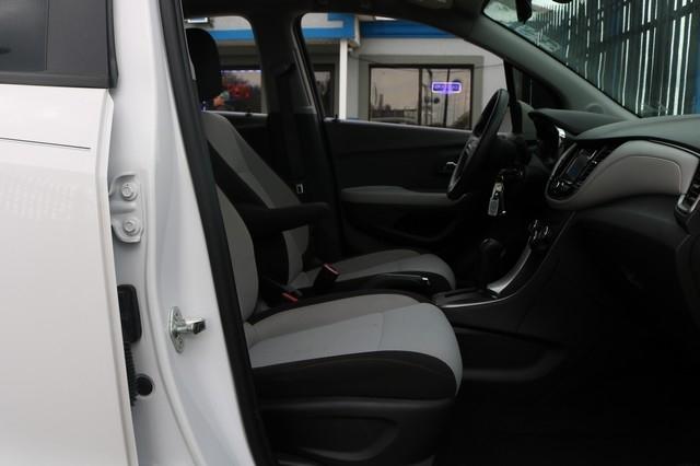 Chevrolet Trax FWD 4dr LS 2020