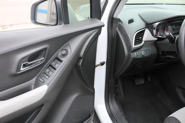 Chevrolet Trax FWD 4dr LS 2020