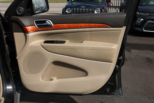 Jeep Grand Cherokee 4WD 4dr Overland 2011