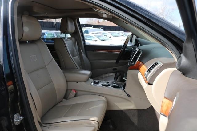 Jeep Grand Cherokee 4WD 4dr Overland 2011