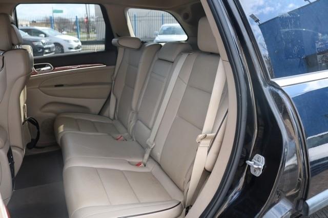 Jeep Grand Cherokee 4WD 4dr Overland 2011