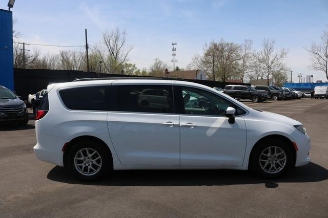 Chrysler Voyager LXI FWD 2021