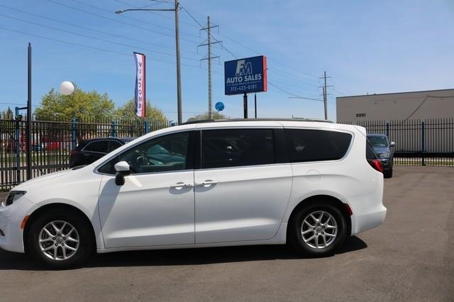 Chrysler Voyager LXI FWD 2021