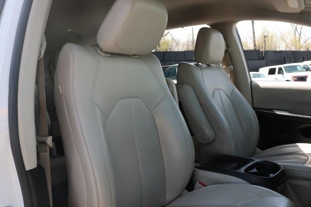 Chrysler Voyager LXI FWD 2021