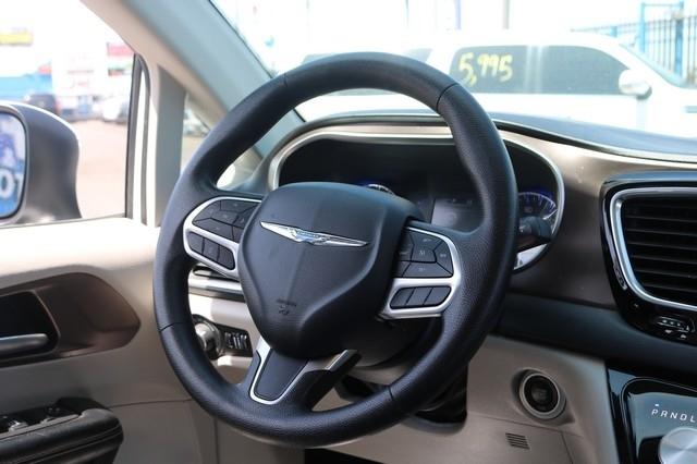 Chrysler Voyager LXI FWD 2021