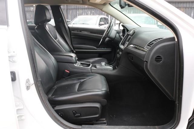 Chrysler 300 Limited RWD 2019