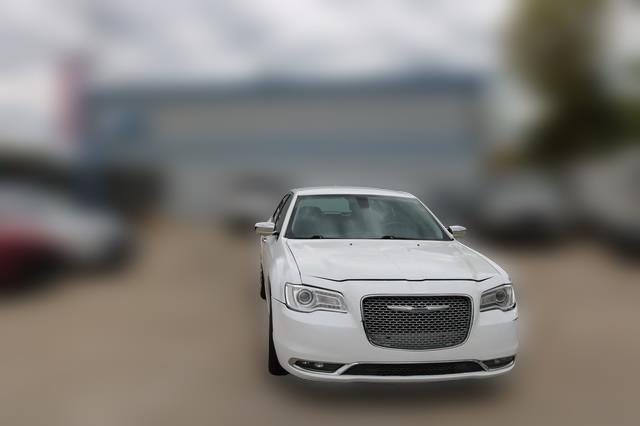 2019 Chrysler 300 Limited RWD